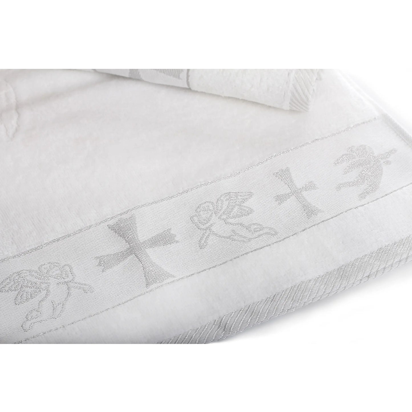 Комплект 2 броя кърпи за Кръщене с втъкани сребърни нишки